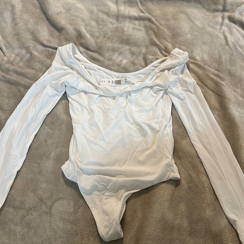 Aritzia Willfred bodysuit brand new